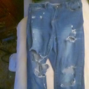 Ripped jeans